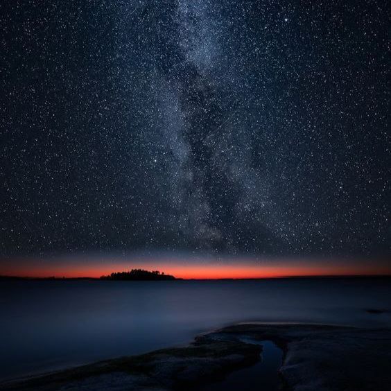 آهنگ جدید  افسوس واسه تو ای دل ساده که هرکسی واست